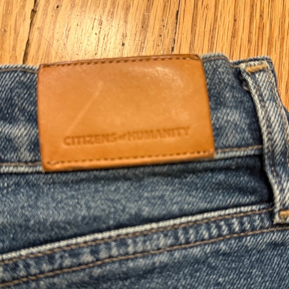 Citizens of Humanity sz 31 raw edge Jean skirt zip fly great condition - Picture 6 of 7